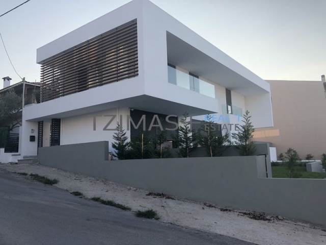 (For Sale) Residential Detached house || Evoia/Chalkida - 355 Sq.m, 3 Bedrooms, 670.000€ 